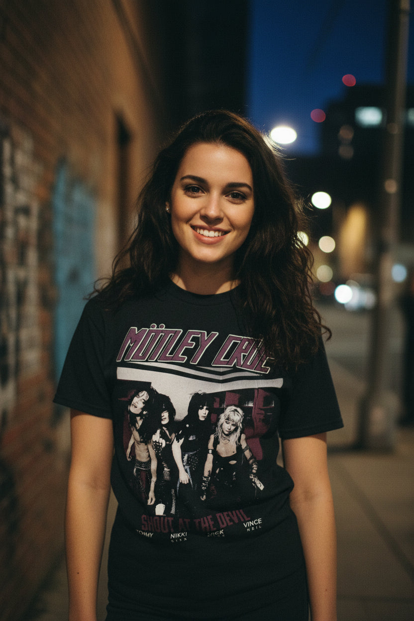 GIRL WEARING MOTLEY CRUE TEE MCRU589S, MCRU589M, MCRU589L, MCRU589XL, MCRU589XXL, MCRU589XXXL, MCRU589XXXXL, MCRU589XXXXXL