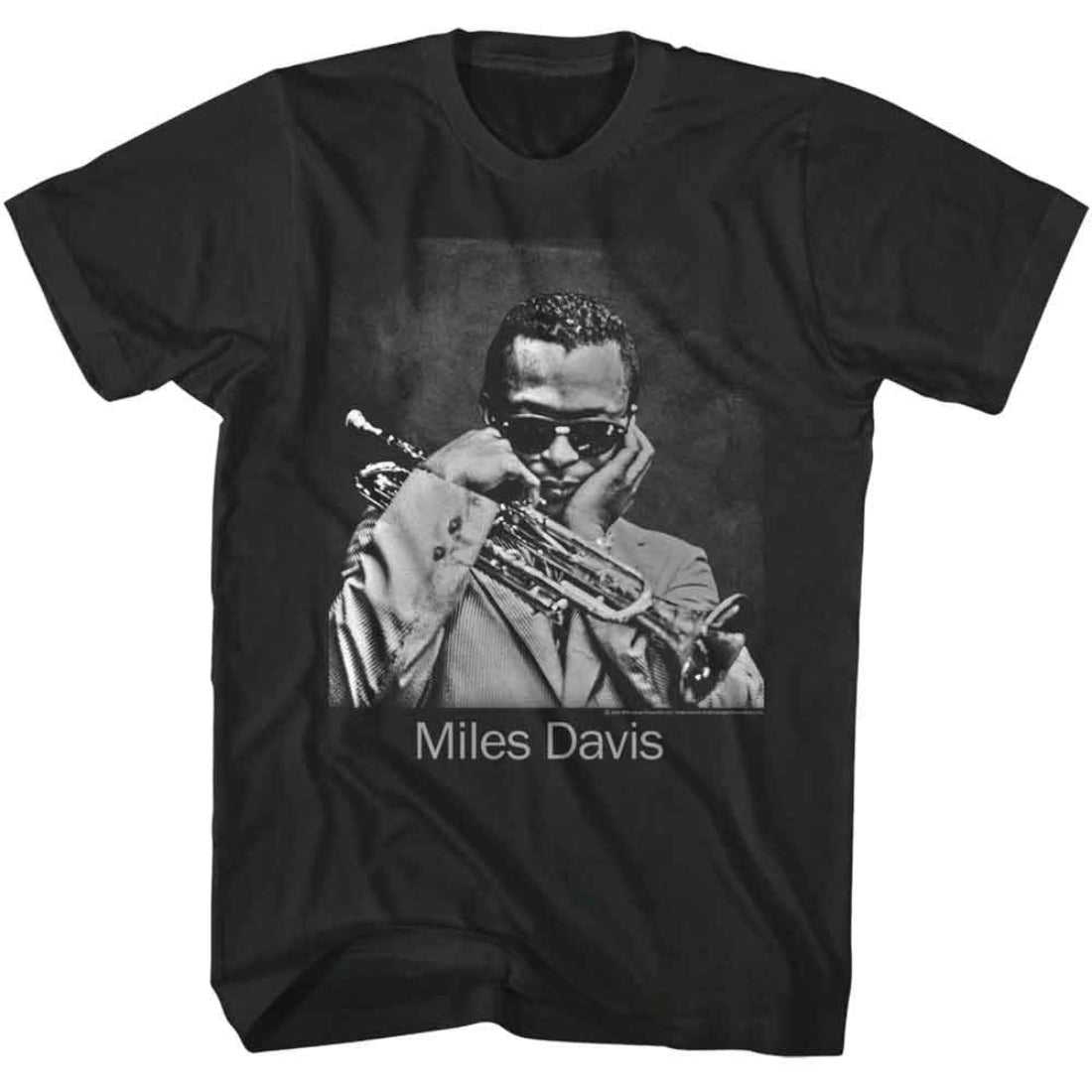 Gray t-shirt with a graphic of Miles Davis playing trumpet on a white background