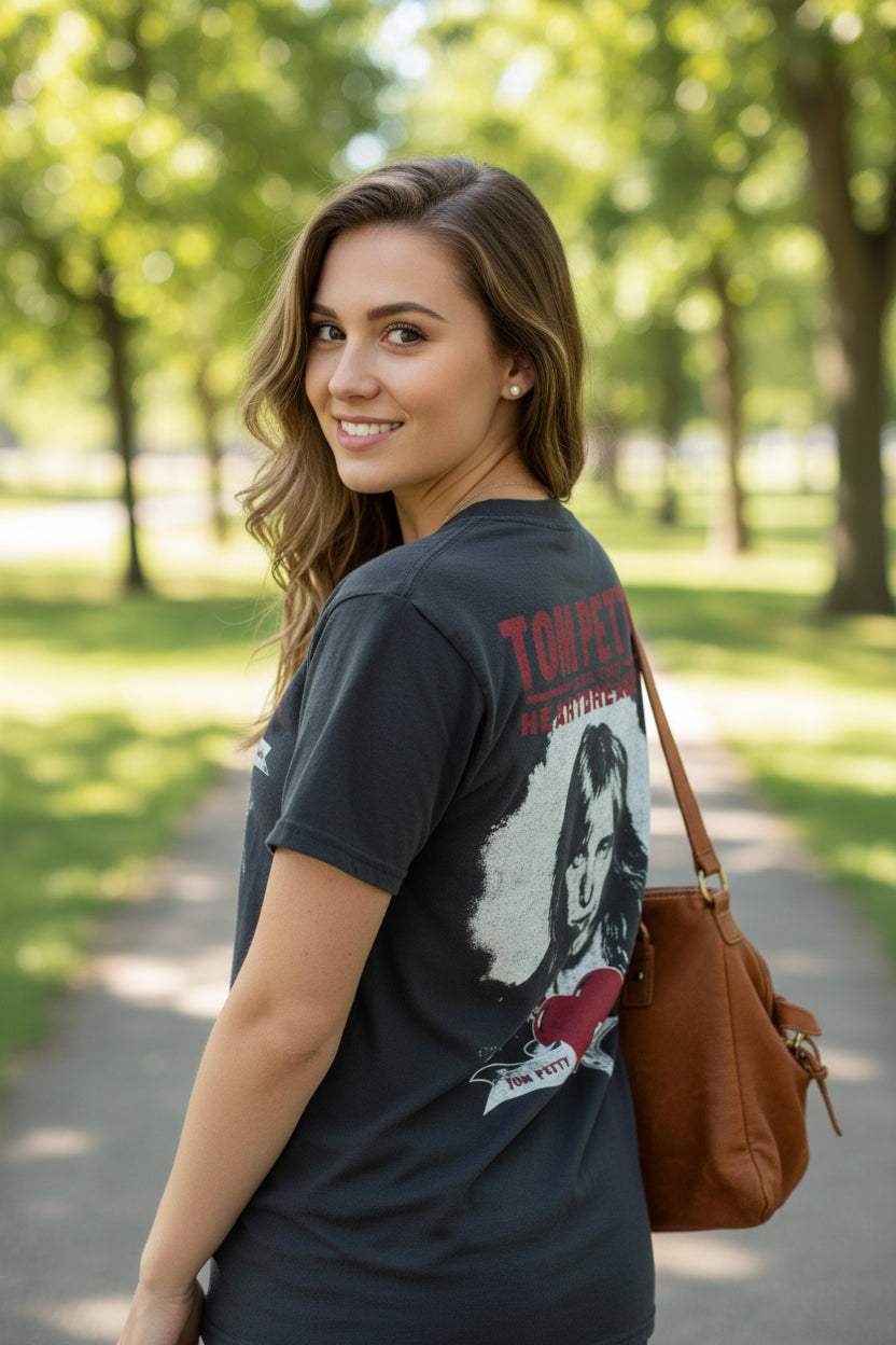 WOMAN WEARING TOM PETTY TEE TPH542S, TPH542M, TPH542L, TPH542XL, TPH542XXL