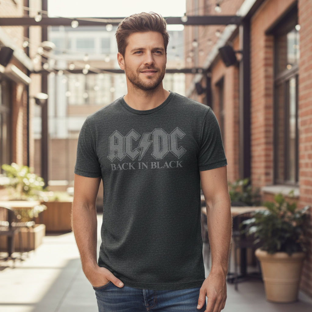 MAN WEARING ACDC BACK IN BLACK SHIRT ACDC5199-VINWSHS, ACDC5199-VINWSHM, ACDC5199-VINWSHL, ACDC5199-VINWSHXL, ACDC5199-VINWSHXXL