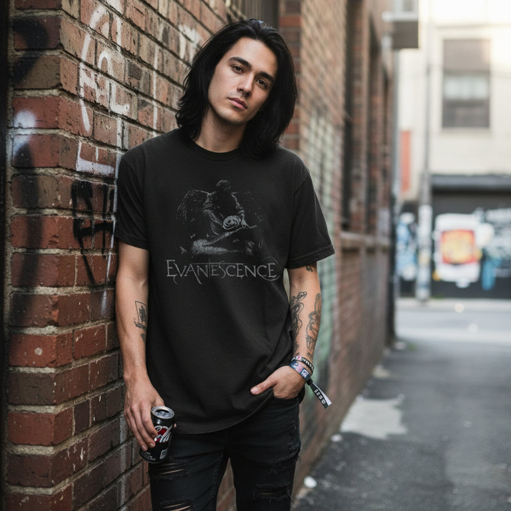 Man wearing Black t-shirt with 'Evanescence' logo MM-EVA-01S, MM-EVA-01M, MM-EVA-01L, MM-EVA-01X, MM-EVA-01XX, MM-EVA-01XXX