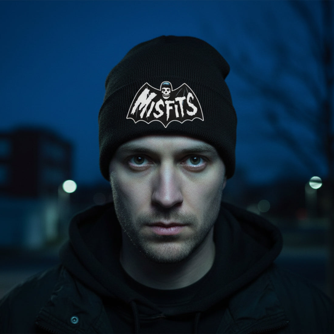 MAN WEARING MISFITS BEANIE MM-MST-HA-01