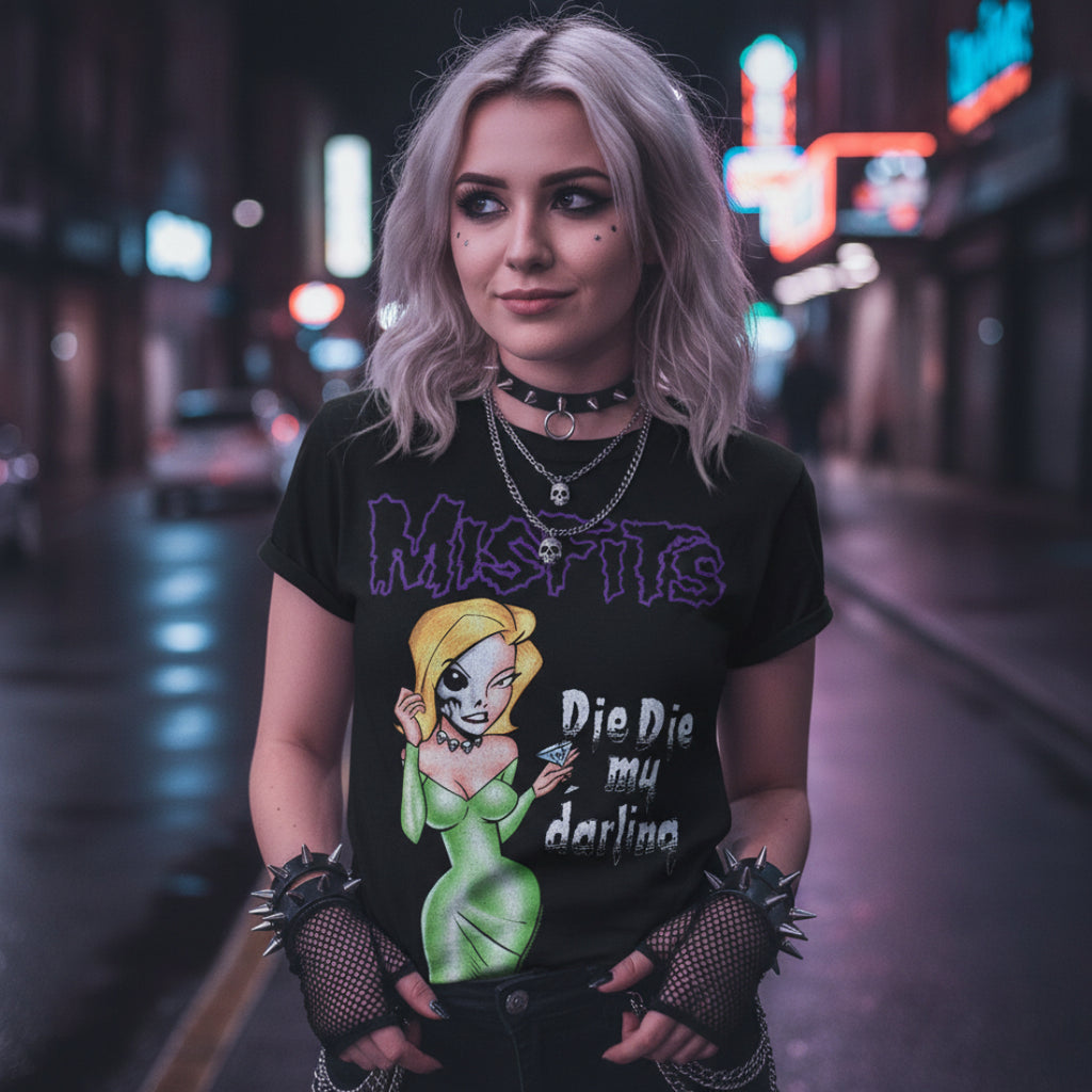 WOMAN WEARING MISFITS SHIRT MSF507S, MSF507M, MSF507L, MSF507XL, MSF507XXL, MSF507XXXL, MSF507XXXXL, MSF507XXXXXL