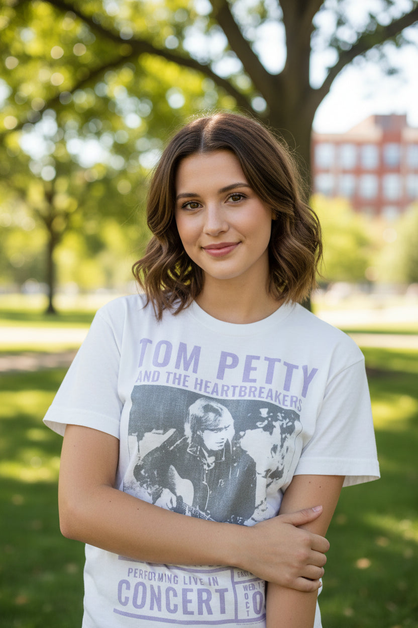 WOMAN WEARING TOM PETTY TEE TPH535S, TPH535M, TPH535L, TPH535XL, TPH535XXL, TPH535XXXL, TPH535XXXXL, TPH535XXXXXL