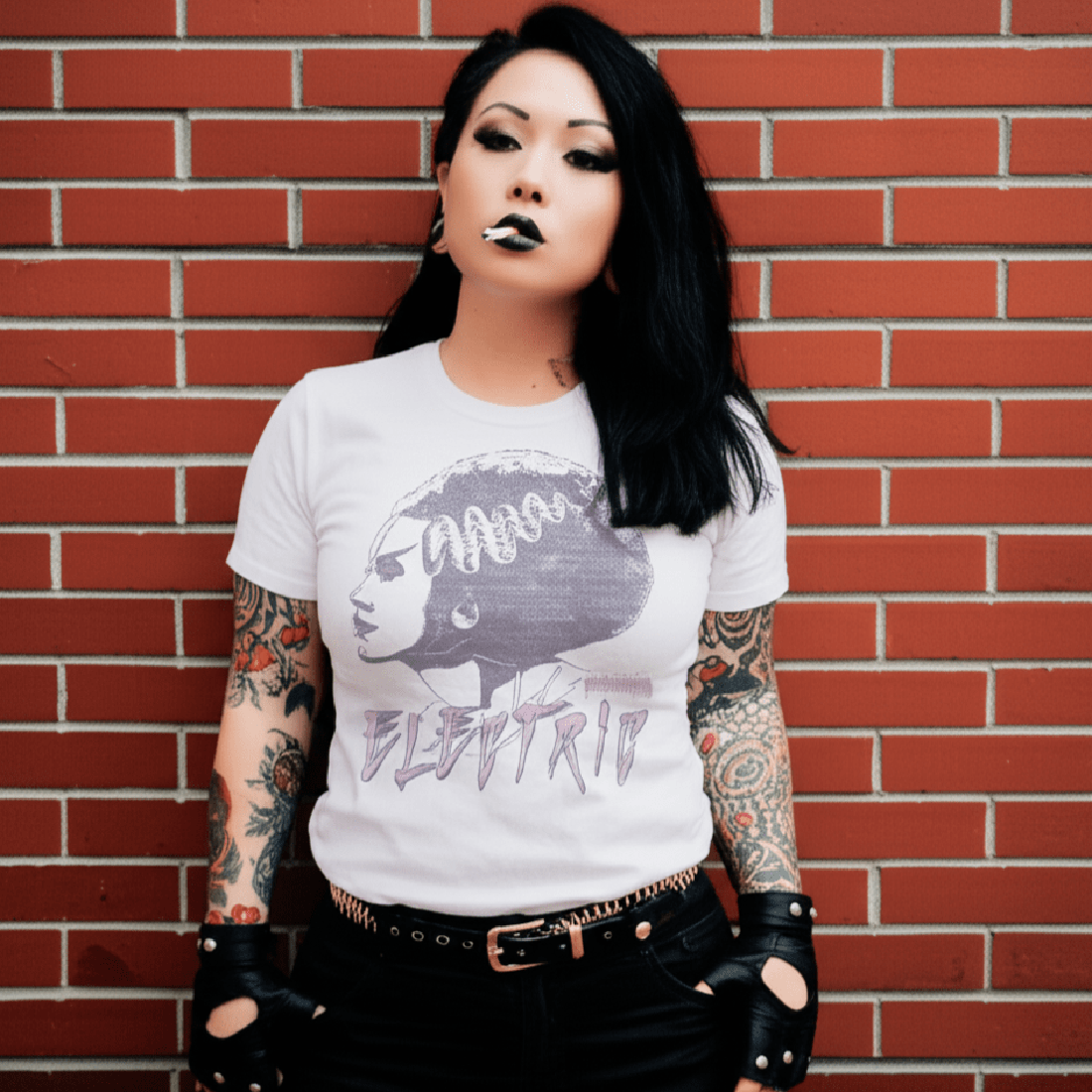 Universal Monsters Bride Electric T-Shirt